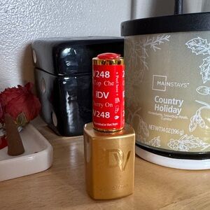 DnD Cherry On Top Gel Polish